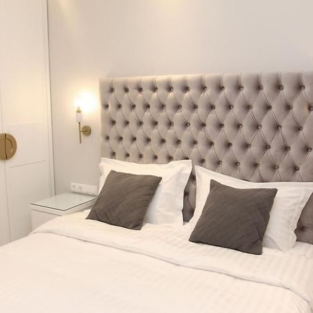Central Metropolis Luxury Living Atenas Exterior foto